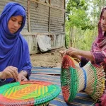 পথেই জীবিকা-জীবন, পথেই নিত্য নির্যাতন-যৌন নিপীড়ন